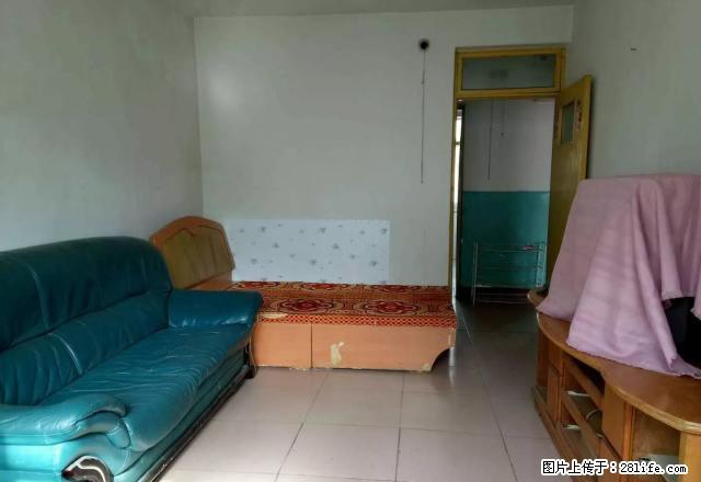 建安十字4楼、三室一卫一厨、房子干净、家具天然气、拎包入住。 - 房屋出租 - 房屋租售 - 白银分类信息 - 白银28生活网 by.28life.com